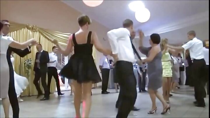 ბიჭმა ვერ გააცნობიერა, რომ მთელი ამ ხნის განმავლობაში ცოლს ეფერებოდა. მეგობარი